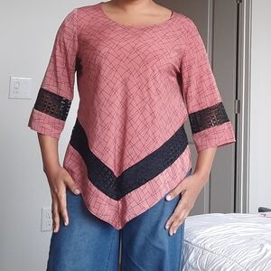 Alfani Mauve and Black Geometric Blouse